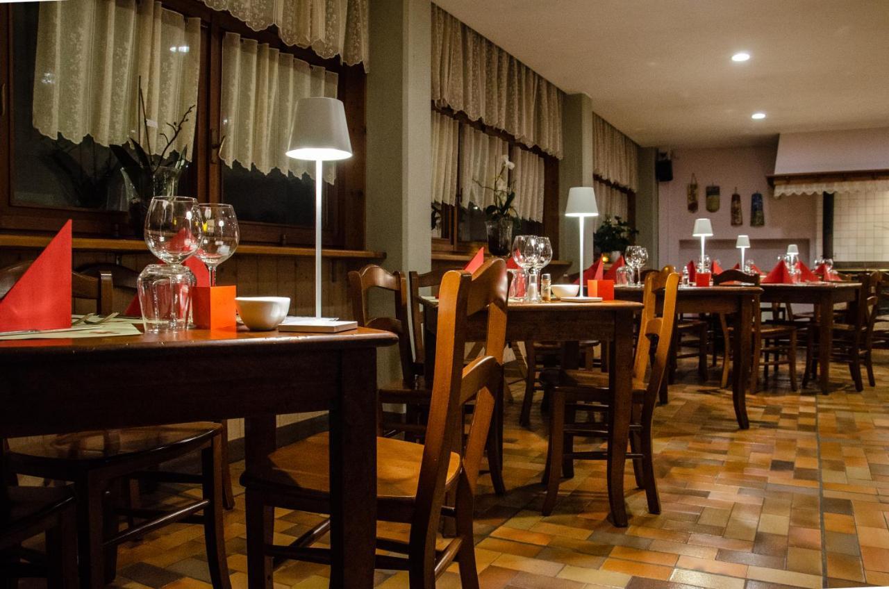 Al Fogolar Rooms & Osteria With Saunaland Tolmezzo Kültér fotó